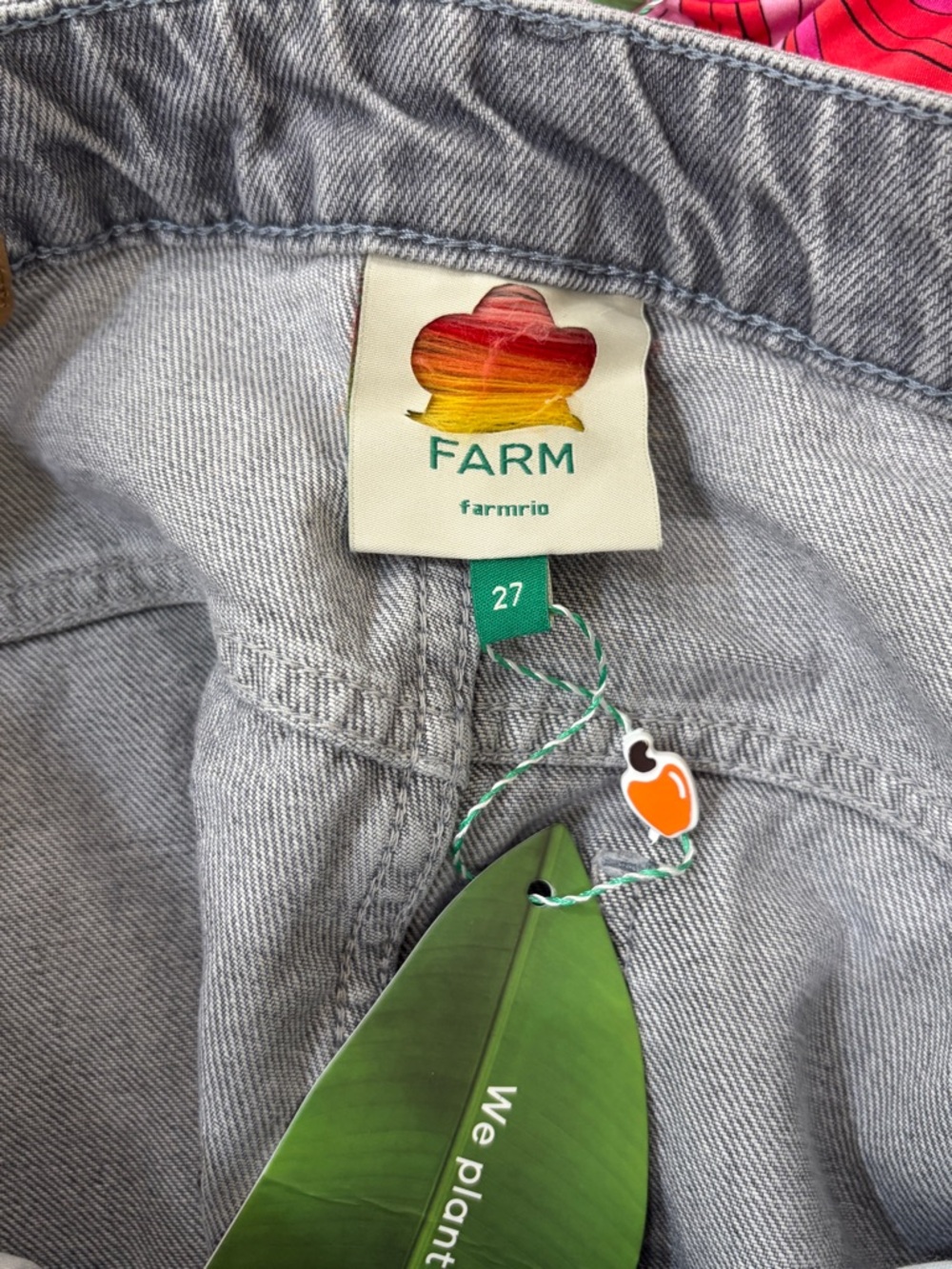 Farm Rio: Multicolor Cats And Dogs Embroidery Denim Pants - Picture 7 of 15